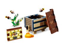 Load image into Gallery viewer, Birdhouse - 31143