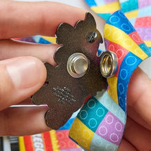 Load image into Gallery viewer, LEGOLAND® Exclusive LEGO® Minifigure™ Lanyard Starter Set Girl