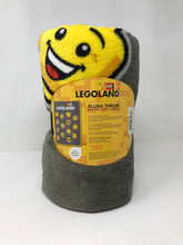 Load image into Gallery viewer, LEGOLAND® EXCLUSIVE!  LEGO® MINIFIGURE SMILES THROW
